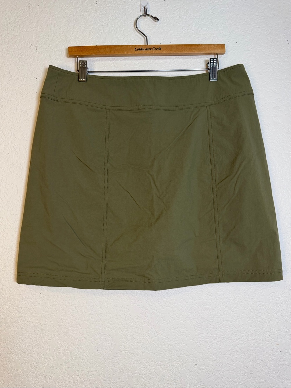 Royal Robbins Olive Green Mini Skirt, Size 14